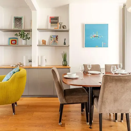 Redland's Fun & Colourful Artistic House Bristol