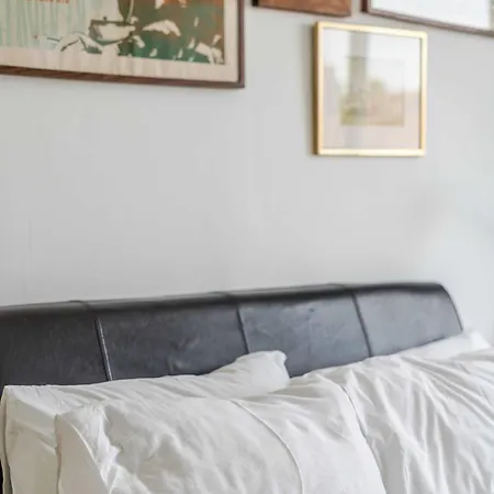 Ferienhaus Redland's Fun & Colourful Artistic House