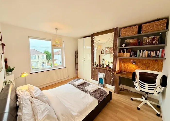 Redland's Fun & Colourful Artistic House Bristol