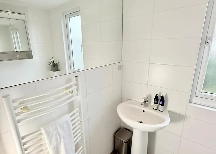 Redland's Fun & Colourful Artistic House Dom wakacyjny *