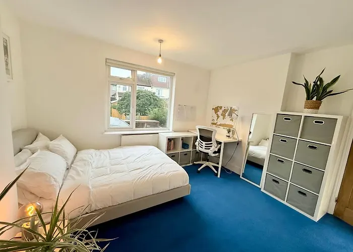 Redland's Fun & Colourful Artistic House Bristol